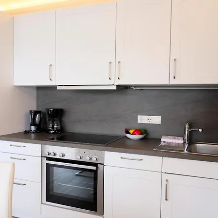 Modern Eingerichtete, Komfortable 2-zimmer-wohnung Im 2. Og * Βέστερλαντ