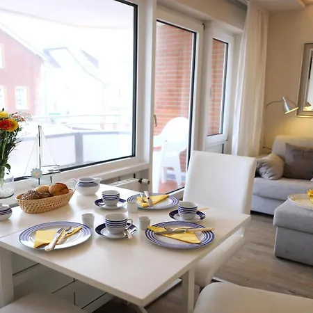 Modern Eingerichtete, Komfortable 2-zimmer-wohnung Im 2. Og Διαμέρισμα Βέστερλαντ